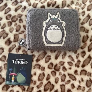 My Neighbor Totoro Gray Plush Zip Wallet